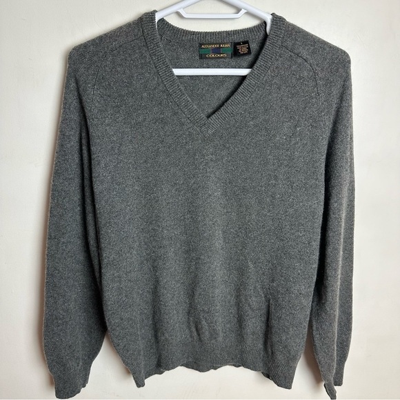 Alexander Julian Other - Alexander Julian Colours 100% Cashmere V-neck Sweater Men's Size Large Gray Grey